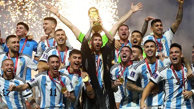 Messi đã cùng Argentina lên đỉnh World Cup 2022 dù khởi đầu chông gai