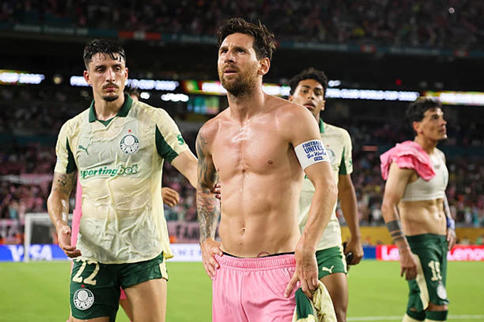 Thách thức cực lớn đang chờ Messi ở vòng 1/8