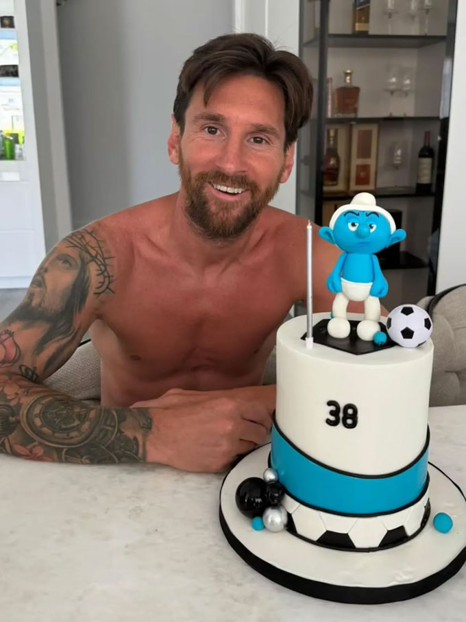 Messi được vợ đặt cho biệt danh "ông già cáu kỉnh"