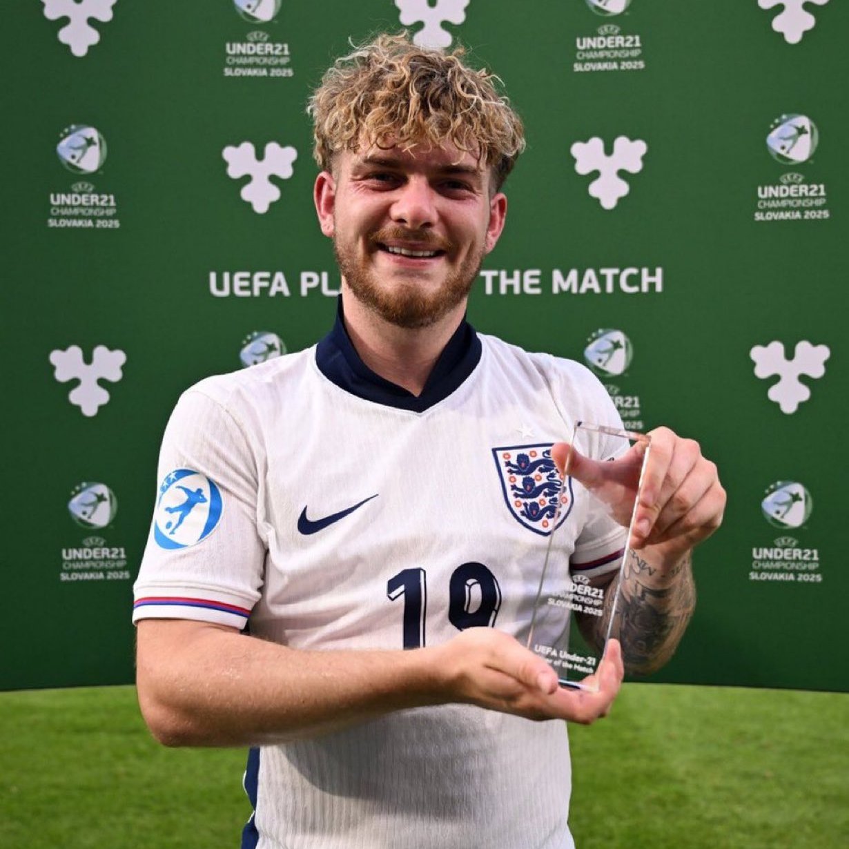 Harvey Elliott đã có trận đấu xuất sắc trước U21 Hà Lan