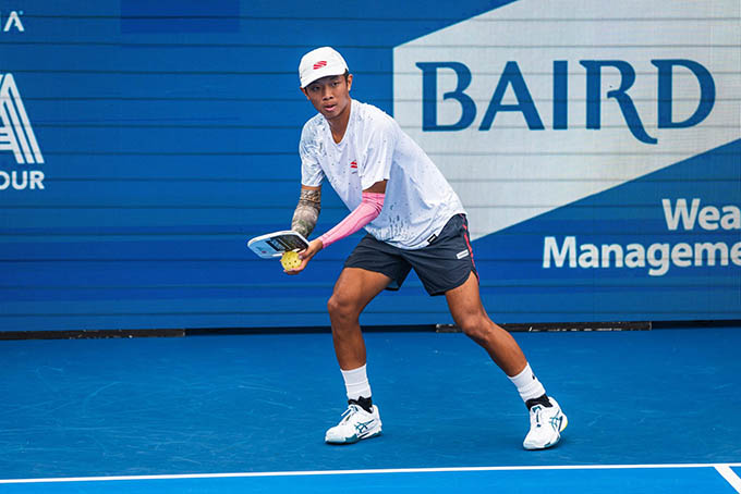 Thần đồng pickleball Quang Dương