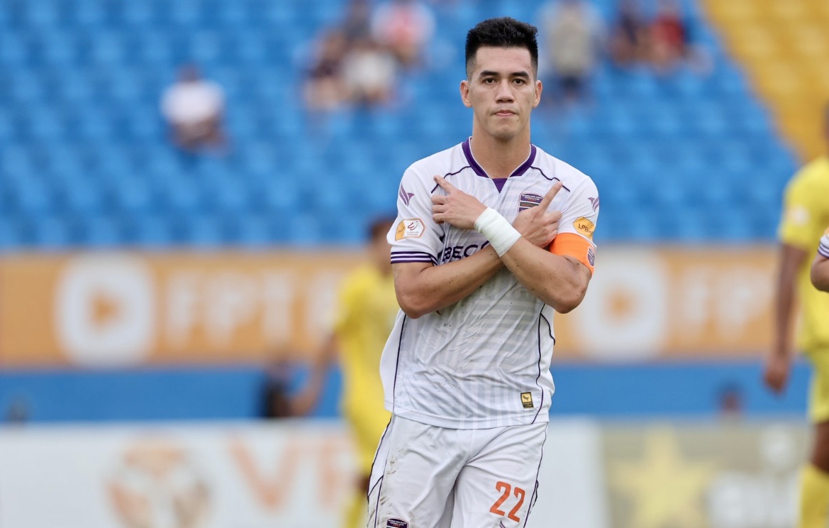 Tiến Linh không thể giành danh hiệu Vua phá lưới V.League 2024/25 - Ảnh: Quốc An 