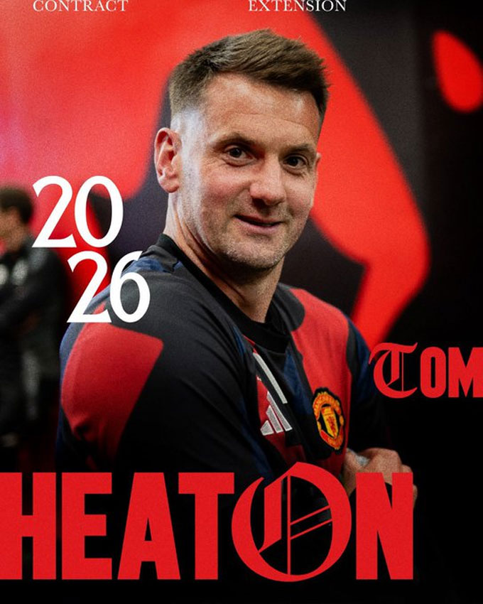 Heaton được MU gia hạn thêm 1 năm