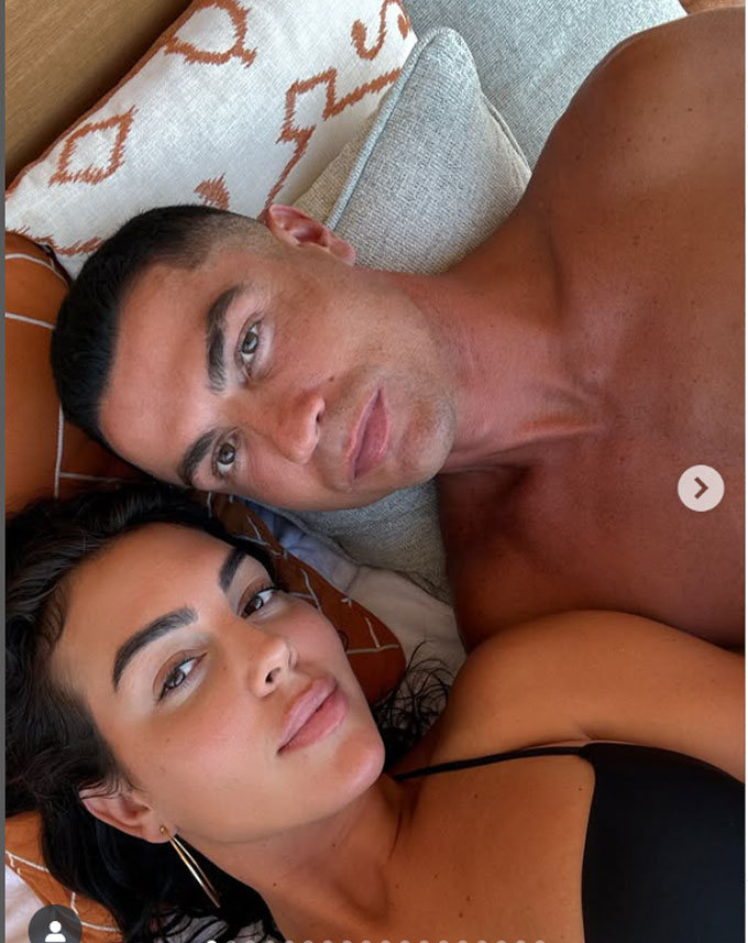 Georgina vui vẻ bên Ronaldo