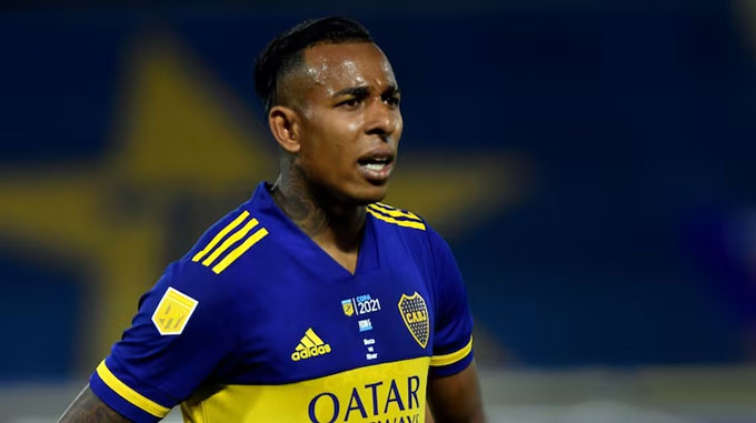Sebastian Villa trong màu áo Boca