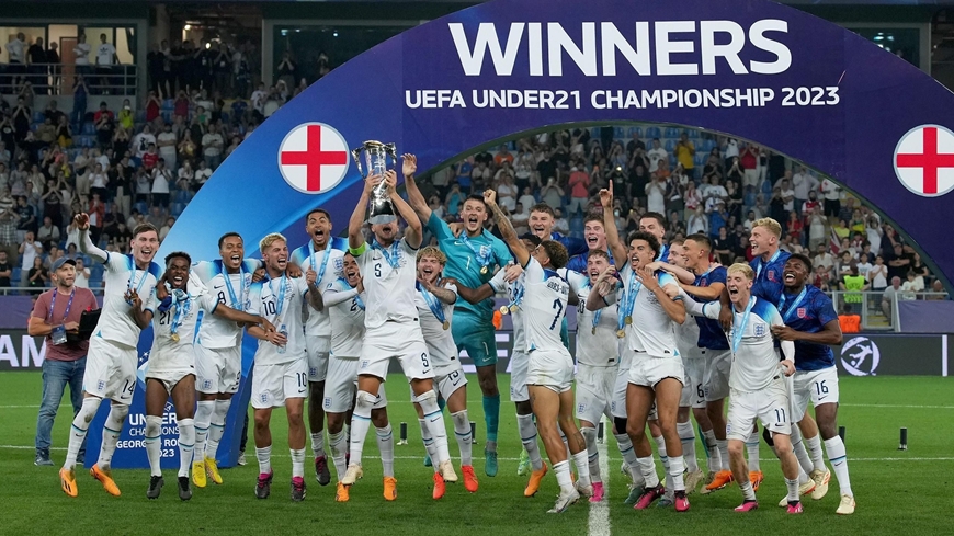 Đây là lần đầu tiên U21 Anh giành chức vô địch EURO liên tiếp kể từ năm 1982 và 1984