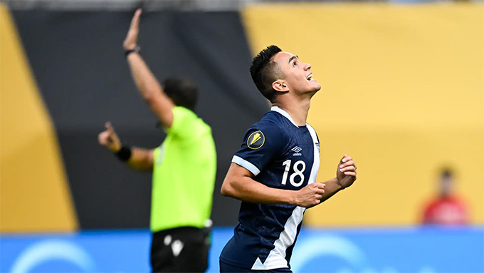 Guatemala vào bán kết Gold Cup lần đầu từ năm 1996