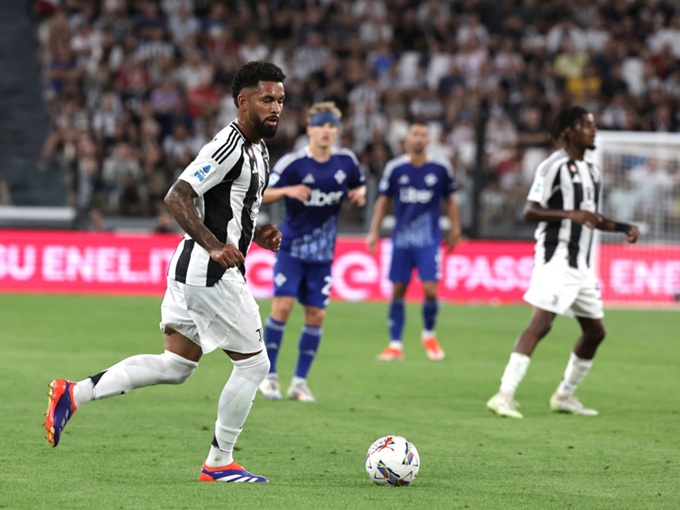 Tiền vệ người Brazil đã không còn tương lai ở Juventus