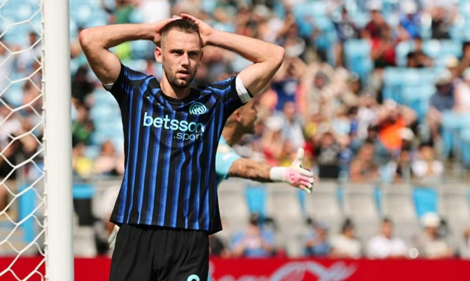 De Vrij thừa nhận tinh thần thi đấu của Inter không bằng đối thủ