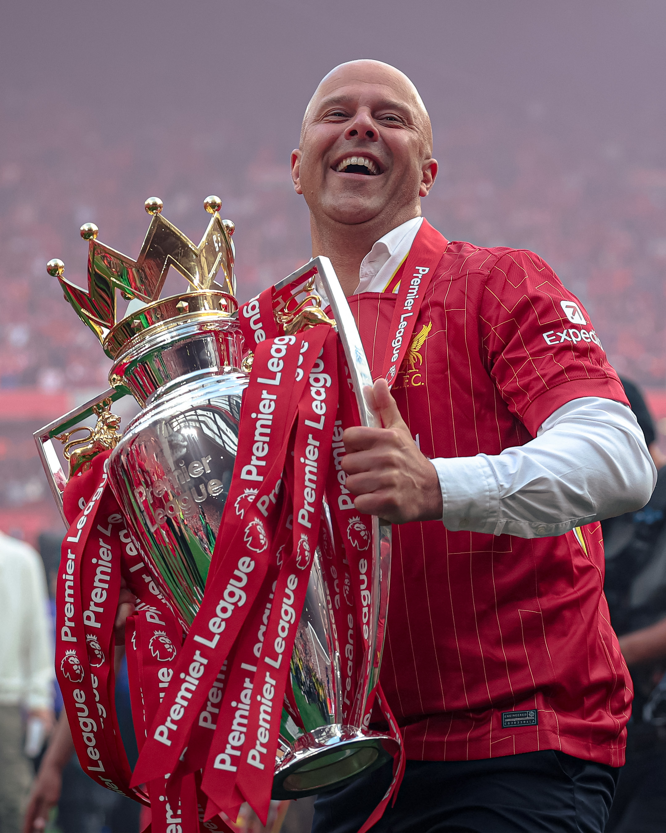 Slot muốn mang về nhiều cầu thủ chất lượng cho Liverpool