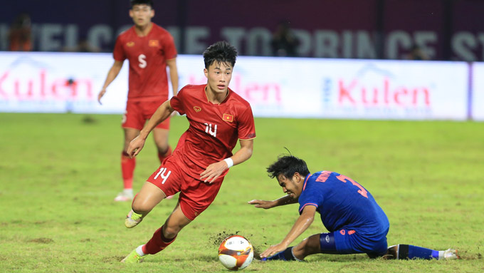 Văn Trường là niềm hy vọng của U23 Việt Nam. Ảnh: Đức Cường