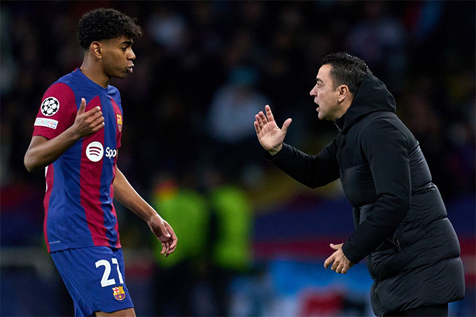 Chính Xavi là người đã đưa Yamal ra ánh sáng