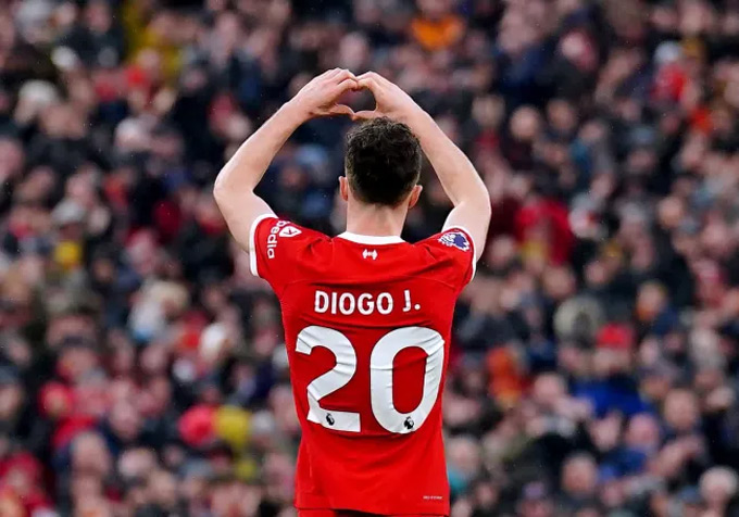 Fan Liverpool muốn đội nhà treo vĩnh viễn số áo 20 của Jota