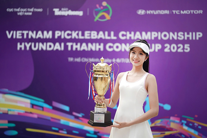 Hoa hậu Trúc Linh