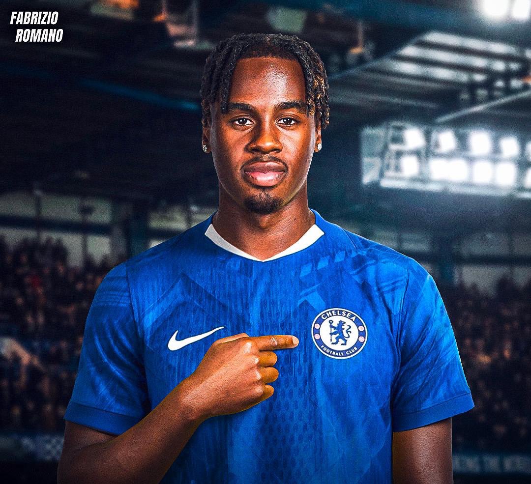 Jamie Bynoe-Gittens gia nhập Chelsea
