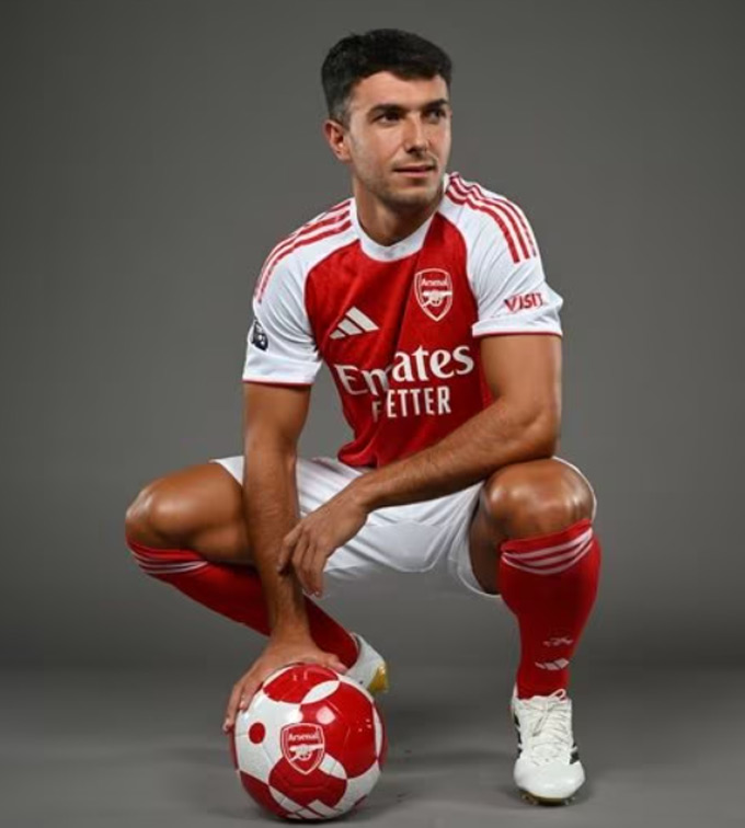 Zubimendi đã trở thành tân binh của Arsenal