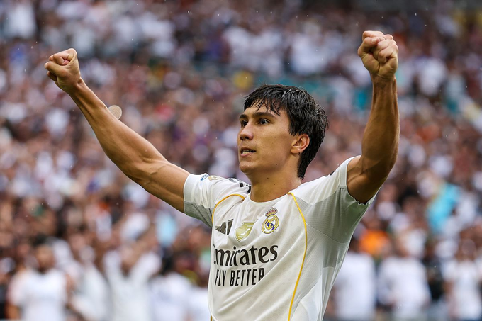 Gonzalo Garcia chính là "bom tấn" của Real Madrid trong mùa Hè 2025