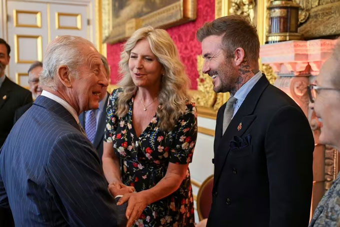 Tài sản của Vua Charles và Beckham cộng lại là 1,14 tỷ bảng