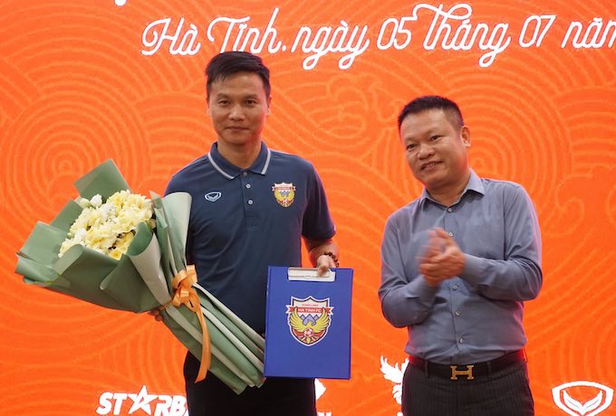 HLV Nguyễn Công Mạnh vừa được mời về nắm CLB Hà Tĩnh. Ảnh: CTV 
