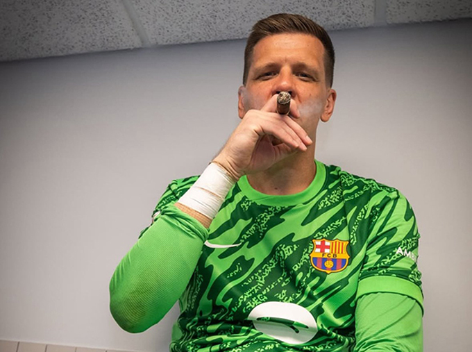 Szczesny đang được HLV Flick tin dùng
