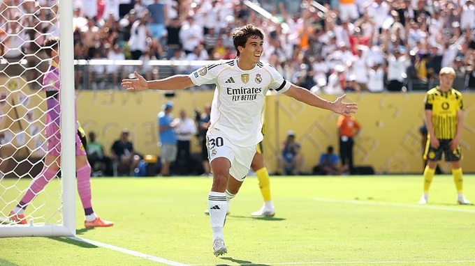 Gonzalo Garcia tỏa sáng rực rỡ trên hành trình cùng Real Madrid lọt vào bán kết FIFA Club World Cup.