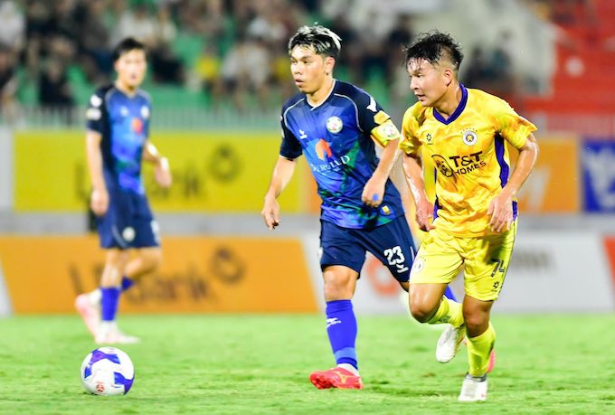 Văn Triền ở trận đấu cuối cùng tại V.League. Ảnh: Quốc An