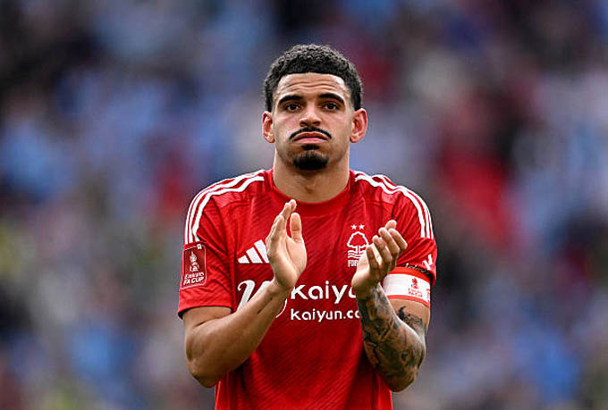 Gibbs-White chưa biết bao giờ sẽ là người của Tottenam