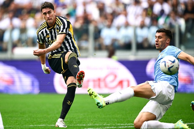 Tiền đạo người Serbia chỉ ghi được 10 bàn thắng sau 29 trận tại Serie A 2024/25