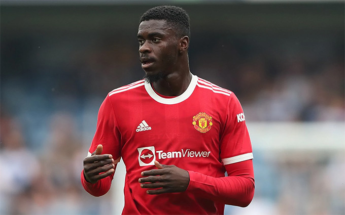 Axel Tuanzebe kiện MU vì sự tắc trách của bộ phận y tế