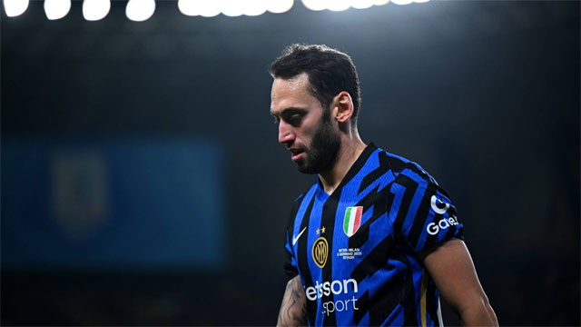 Calhanoglu đang làm chậm kế hoạch chuyển nhượng của Inter