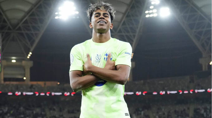 Yamal đang có vai trò rất quan trọng với Barca và ĐT Tây Ban Nha vào thời điểm này