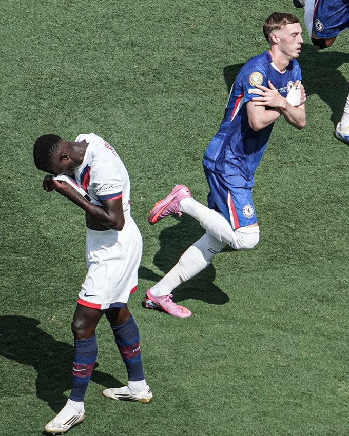 Cole Palmer đã có màn trình diễn đỉnh cao ở trận thắng PSG (3-0) tại chung kết