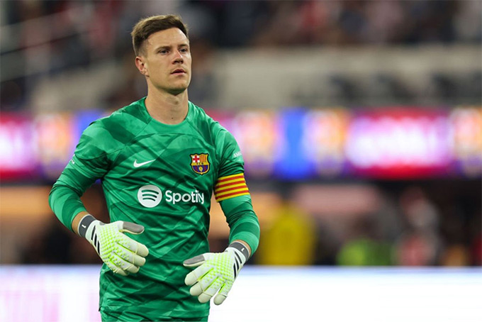 Barca muốn tống cổ Ter Stegen