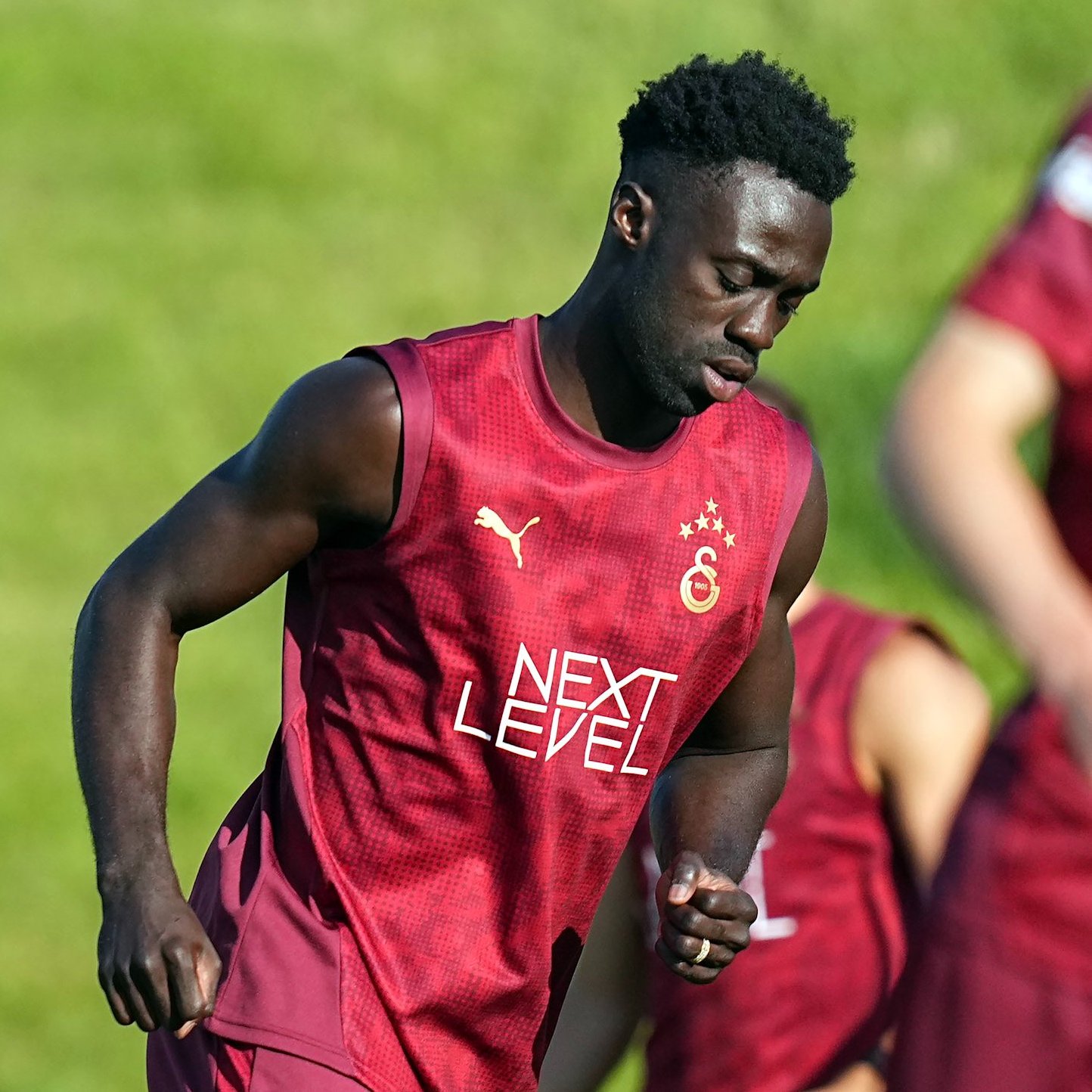 Davinson Sanchez đã rất gần Como?