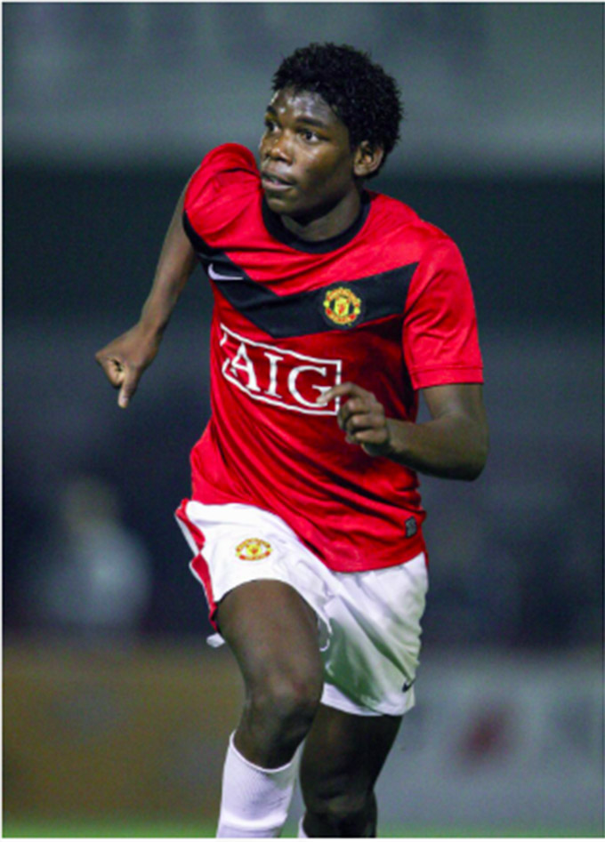Pogba lúc 16 tuổi tại MU