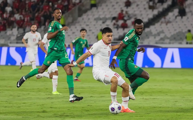Và vừa chạm trán Saudi Arabia 