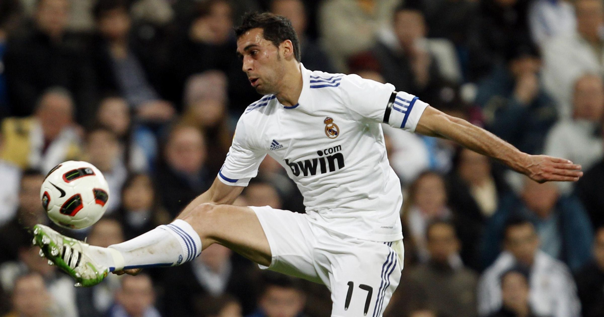 Arbeloa luôn ủng hộ Real khi còn là cầu thủ, và giờ là huấn luyện viên đội U19
