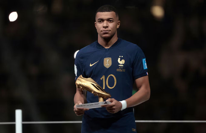 Kylian Mbappe đang gặp rắc rối