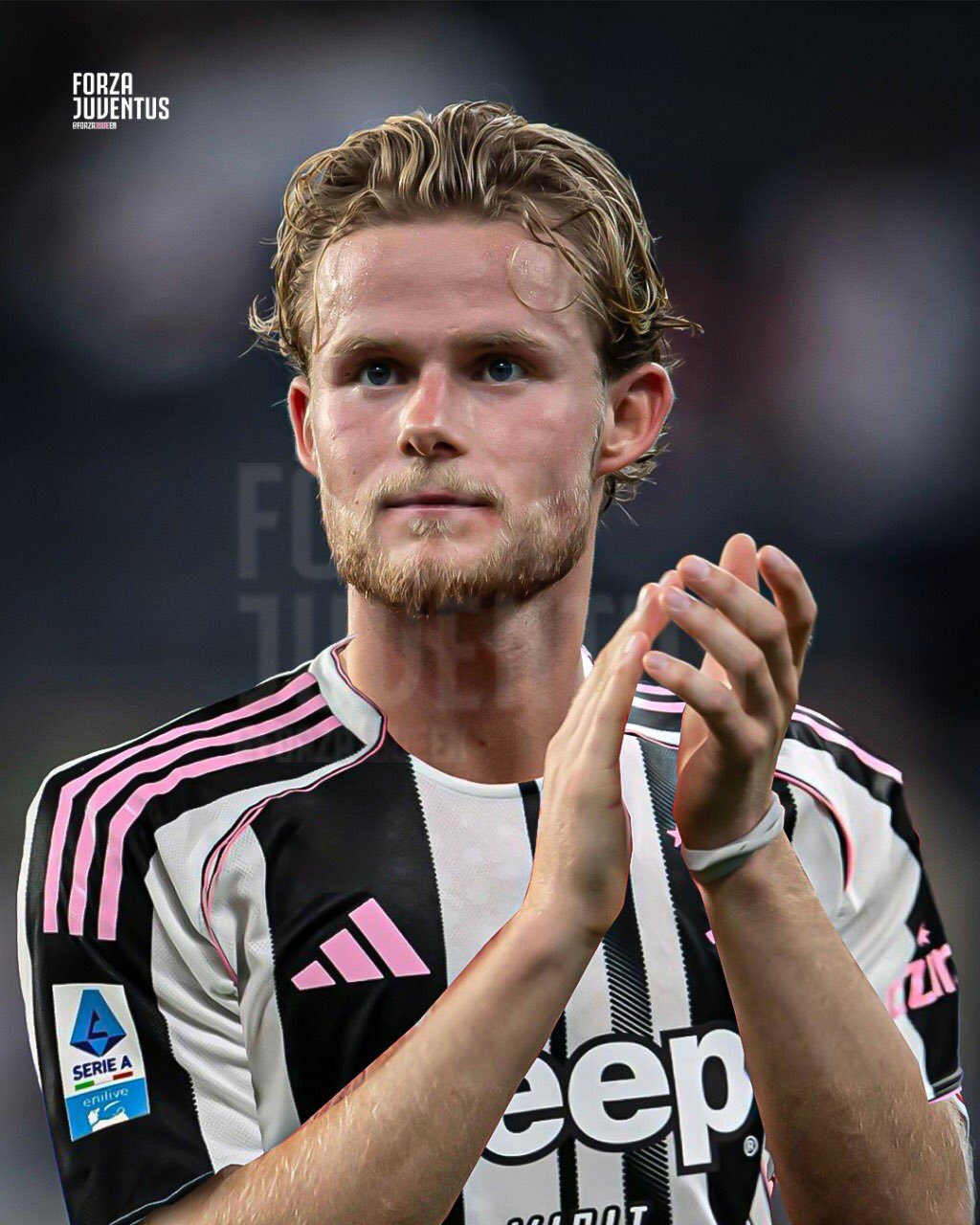 Morten Hjulmand được kỳ vọng sẽ mang tới sự tươi mới cho Juventus