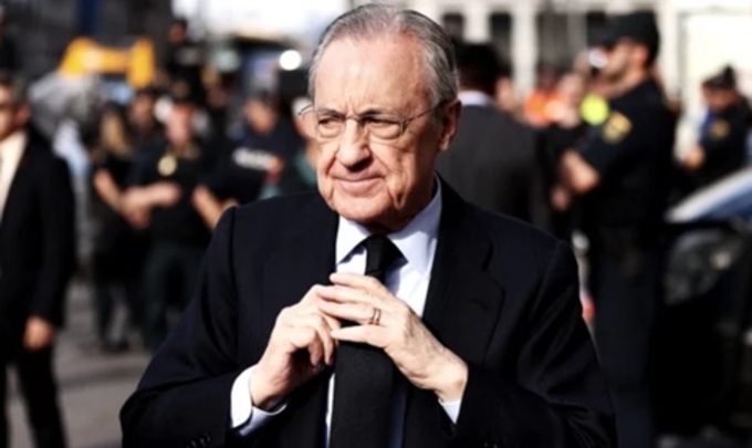 Florentino Perez vừa đánh dấu cột mốc 25 năm kể từ ngày đầu tiên ngồi ghế chủ tịch Real Madrid