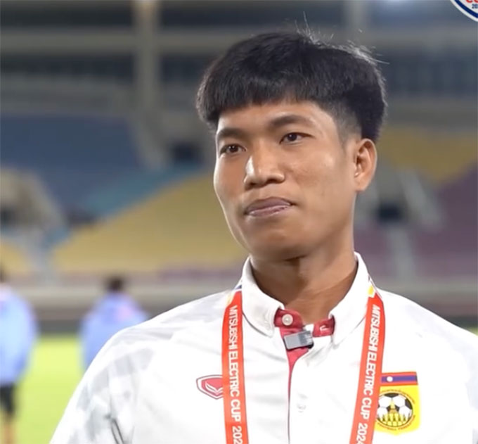 Trung vệ của U23 Lào có nhiệm vụ ngăn Quốc Việt 