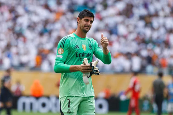 Courtois vẫn là trụ cột không thể thay thế trong khung gỗ của Real