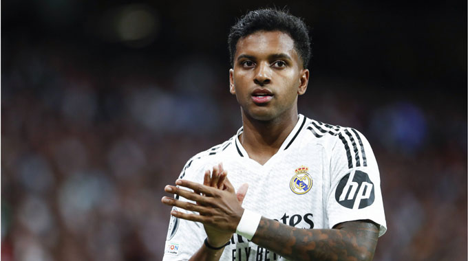 Barca đang quan tâm đến Rodrygo