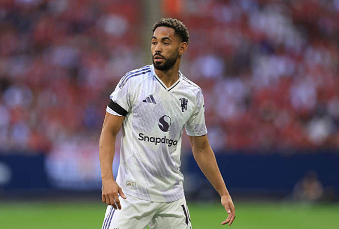 Matheus Cunha ra mắt MU ở trận đấu với Leeds