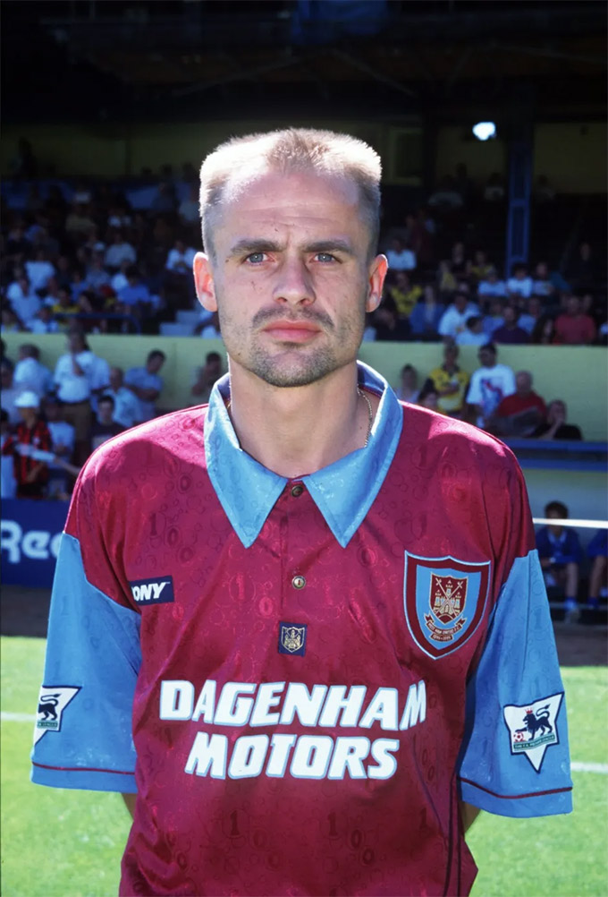 Marco Boogers đến West Ham khi HLV CLB khi ấy là Redknapp còn chưa xem anh thi đấu phút nào