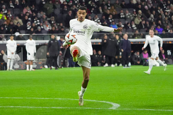 Ekitike là khoản đầu tư lâu dài của Liverpool