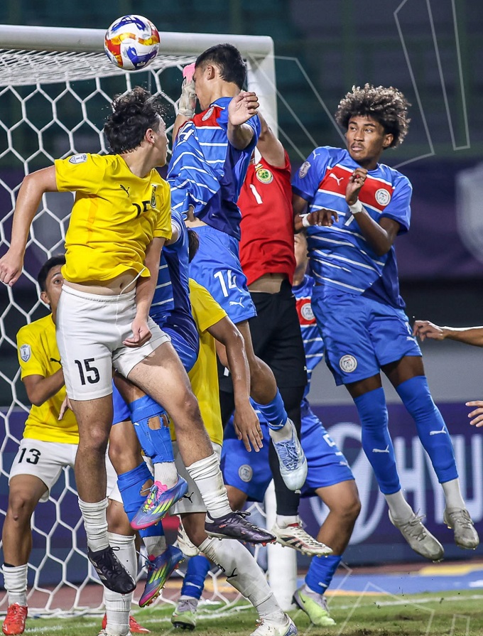 U23 Philippines thể hiện lối chơi có tính kỷ luật tốt