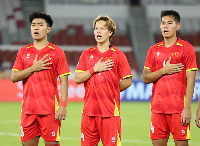 Viktor Lê đang từng bước hoà nhập với U23 Việt Nam - Ảnh: Đoàn Ca 