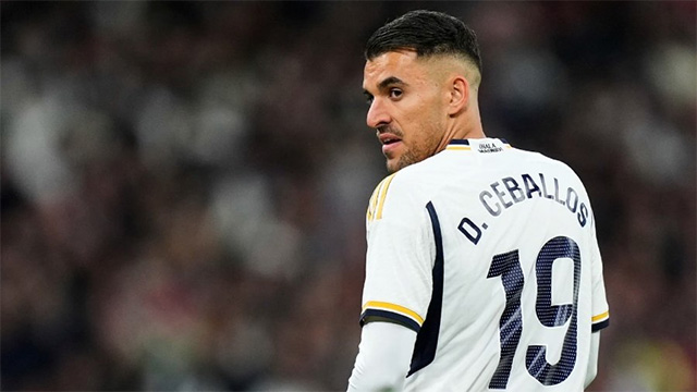  Dani Ceballos sẽ không ra đi