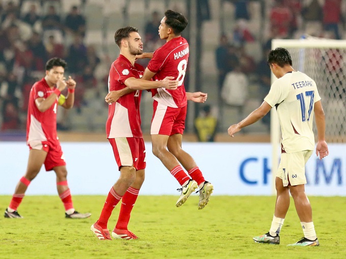 Jens Raven (21) ghi bàn gỡ hòa cho U23 Indonesia. Ảnh: Anh Khoa 